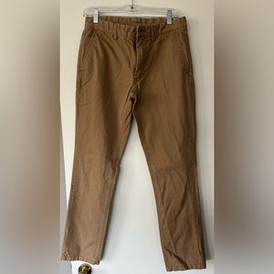 Men’s Old Navy Slim Chino’s in Khaki, Size 30 x 30 (Gently worn)